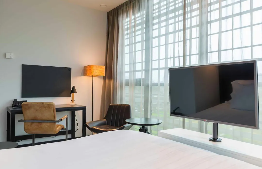 Leonardo Hotel Groningen Stadspark-1