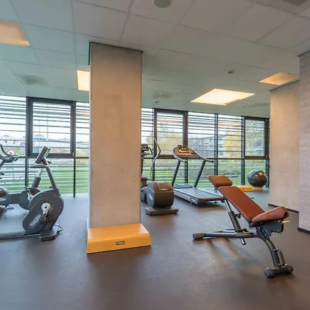 Leonardo Hotel Groningen Stadspark-3
