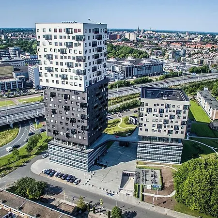 Leonardo Hotel Groningen Stadspark-3
